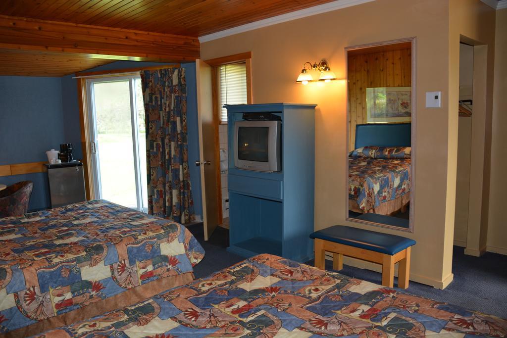 Auberge Godard Nominingue Exteriér fotografie